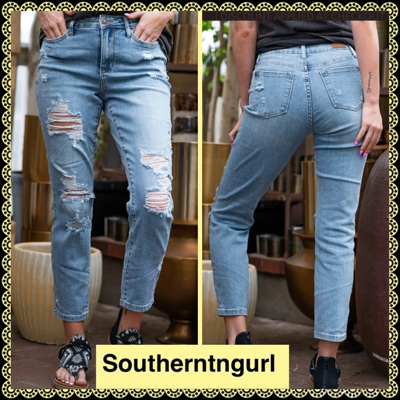 NWT JUDY BLUE High Rise Distressed Boyfriend Fit Jeans - Picture 1 of 13